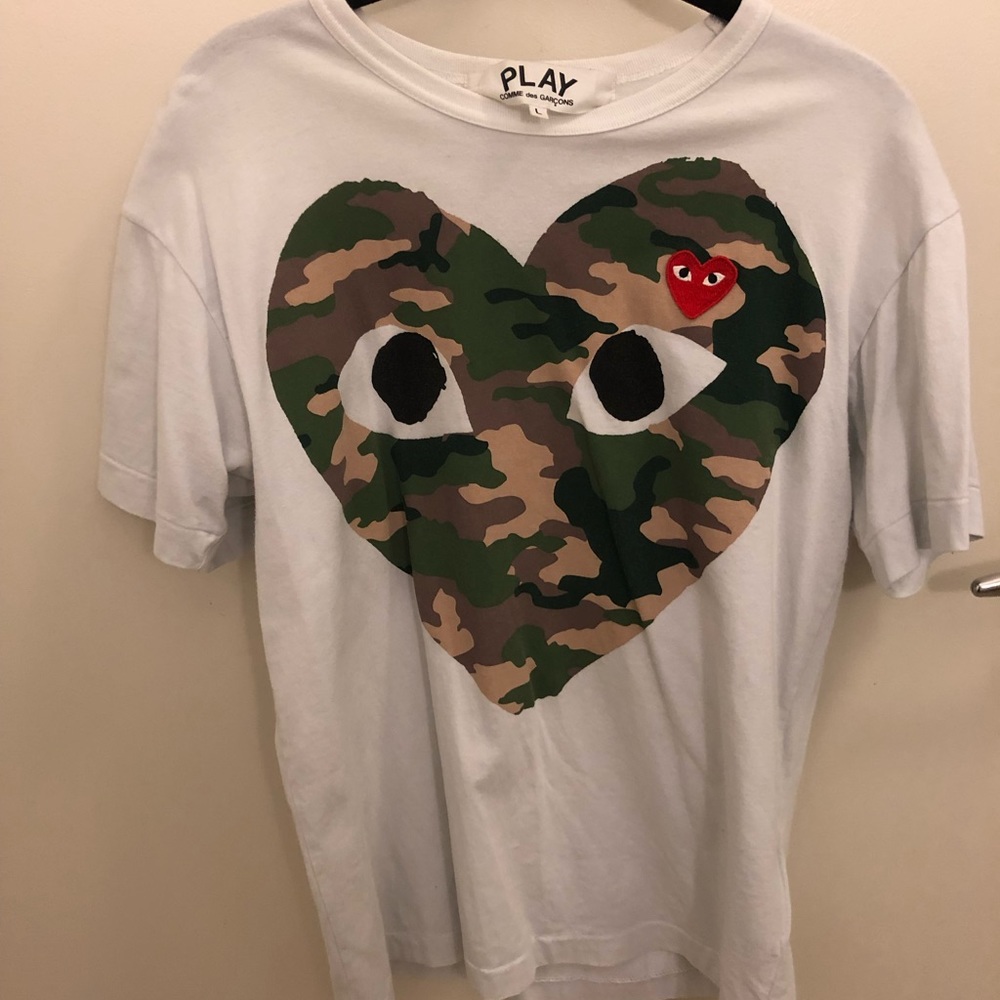 Comme Des Garçon Play Heart T-Shirt